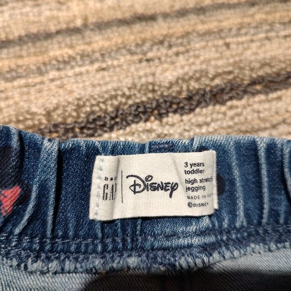 GAP / Disney Jeans 2 pairs size 3T - Picture 4 of 4